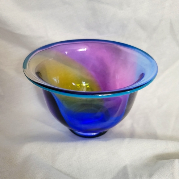 Transjo Hytta WRC Swedish Art Glass Bowl
